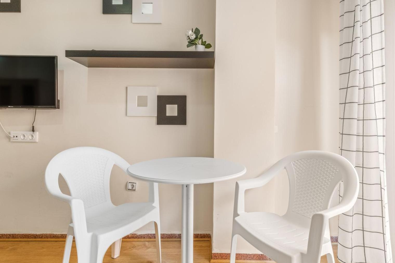 Studio A 200M De La Playa Los Locos 또레비에하 외부 사진